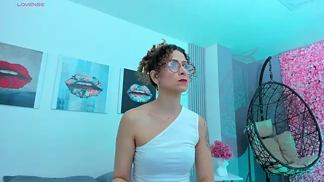 Angela donnato online show from 7, 3, 2025