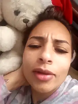 Snapshot of mykaelahoney chatting on 31, 10, 2025 mykaelahoney online show from 31, 10, 2025