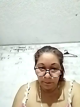 CafeCaliente69 online show from 8, 12, 2024