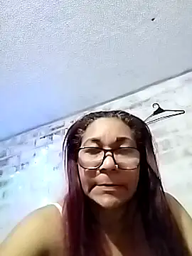 CafeCaliente69 online show from 13, 12, 2024