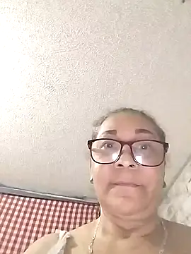 CafeCaliente69 online show from 26, 12, 2024