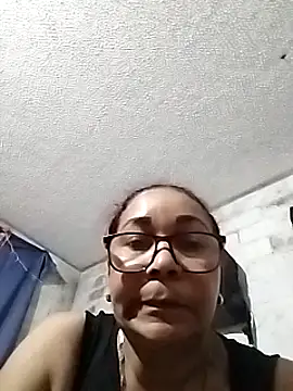 CafeCaliente69 online show from 5, 1, 2025