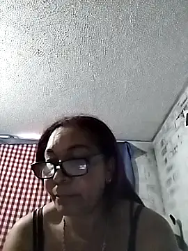 CafeCaliente69 online show from 21, 1, 2025