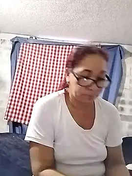 CafeCaliente69 online show from 28, 1, 2025