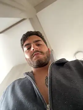 thomas gun online show from 26, 10, 2025