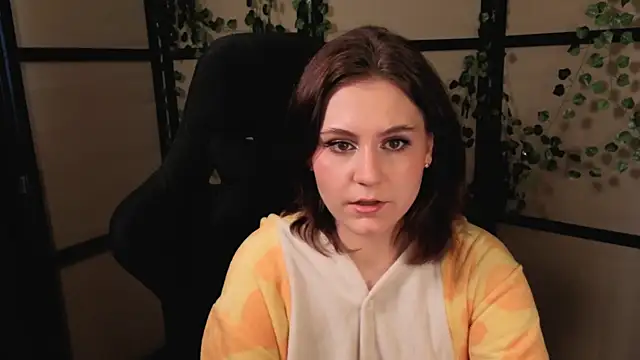 Snapshot of Diana_Flower chatting on 16, 4, 2026 Diana Flower online show from 16, 4, 2026