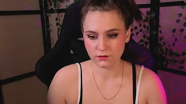 Snapshot of Diana_Flower chatting on 24, 4, 2026 Diana Flower online show from 24, 4, 2026