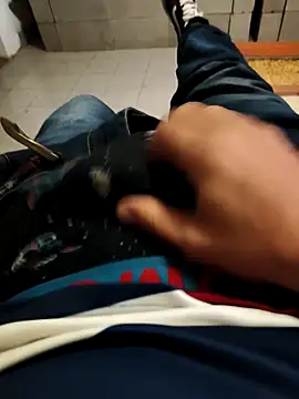 Snapshot of ReyDeCora chatting on 6, 11, 2025 ReyDeCora online show from 6, 11, 2025