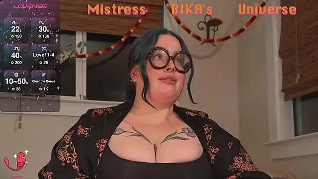 Snapshot of MissBika chatting on 27, 2, 2025 MissBika online show from 27, 2, 2025