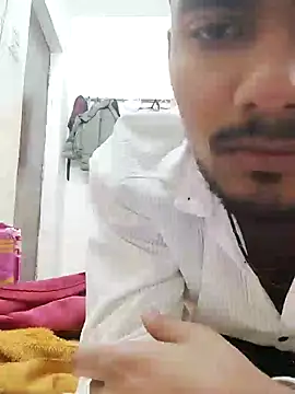 Snapshot of riya190 chatting on 12, 12, 2024 riya190 online show from 12, 12, 2024