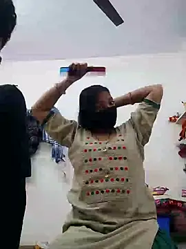 Snapshot of riya190 chatting on 24, 12, 2024 riya190 online show from 24, 12, 2024