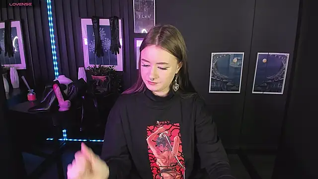 Snapshot of Lily_Moonlight chatting on 14, 1, 2025 Lily Moonlight online show from 14, 1, 2025