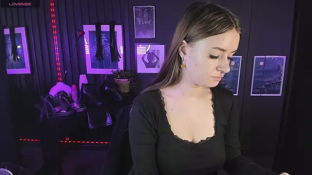 Snapshot of Lily_Moonlight chatting on 30, 1, 2025 Lily Moonlight online show from 30, 1, 2025