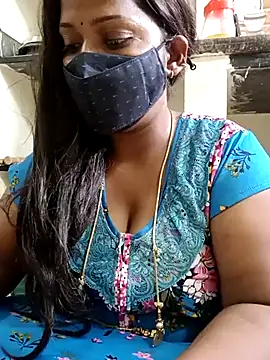 Snapshot of Renuma chatting on 16, 2, 2025 Renuma online show from 16, 2, 2025