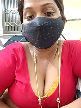 Snapshot of Renuma chatting on 18, 2, 2025 Renuma online show from 18, 2, 2025