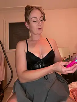 Joanachupa online show from 16, 7, 2026