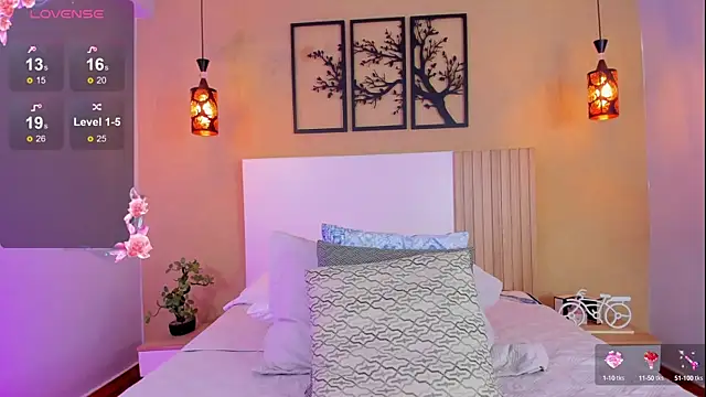 CamilleLynn online show from 30, 12, 2024