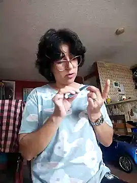 Im Alma  online show from 4, 2, 2025