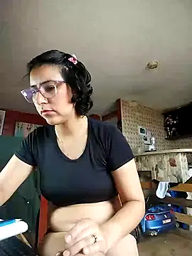 Im Alma  online show from 6, 3, 2025