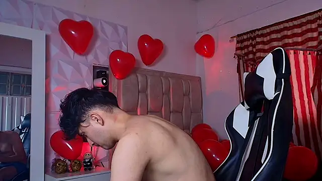 santyago taylor online show from 14, 2, 2025