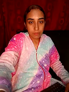 Snapshot of ifeelverywet_andhot chatting on 4, 3, 2025 ifeelverywet andhot online show from 4, 3, 2025