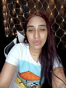 Snapshot of ifeelverywet_andhot chatting on 19, 10, 2025 ifeelverywet andhot online show from 19, 10, 2025