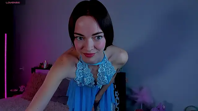 Snapshot of Undertheskin chatting on 22, 3, 2025 Undertheskin online show from 22, 3, 2025