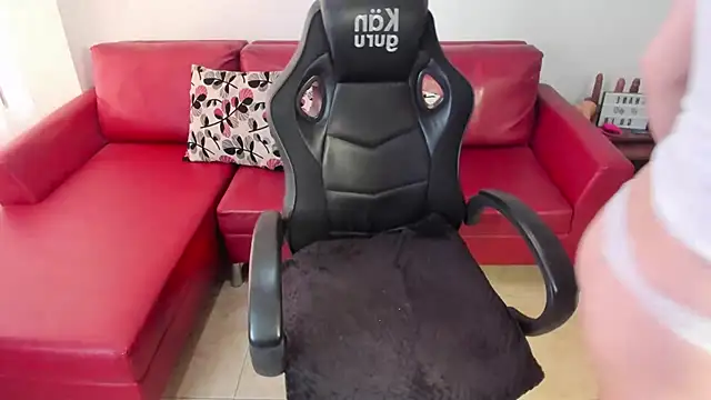 Snapshot of CHANNEL_GOLD chatting on 17, 1, 2025 CHANNEL GOLD online show from 17, 1, 2025