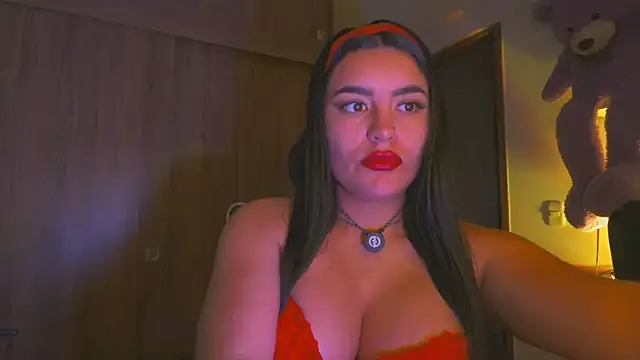 Snapshot of Layla_Nicols chatting on 12, 7, 2026 Layla Nicols online show from 12, 7, 2026