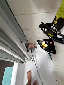 Snapshot of eric69_69 chatting on 18, 10, 2025 eric69 69 online show from 18, 10, 2025