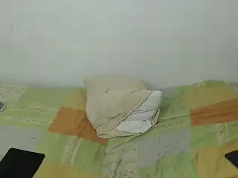 lolitabauer2 online show from 11, 1, 2025