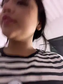 alisson carolina73 online show from 28, 2, 2026