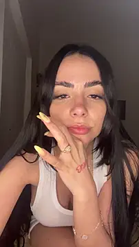 Snapshot of SexyDelaJ chatting on 8, 10, 2025 SexyDelaJ online show from 8, 10, 2025