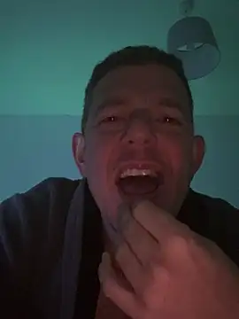 mrwright878787 online show from 10, 3, 2025