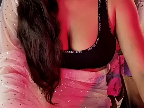 SexyAndHottie online show from 2, 11, 2025