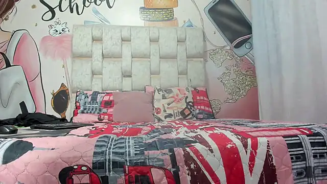 KOURTNEY-- online show from 12, 2, 2025