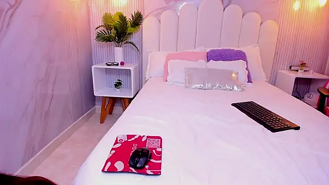 Carohorny4u online show from 8, 10, 2025