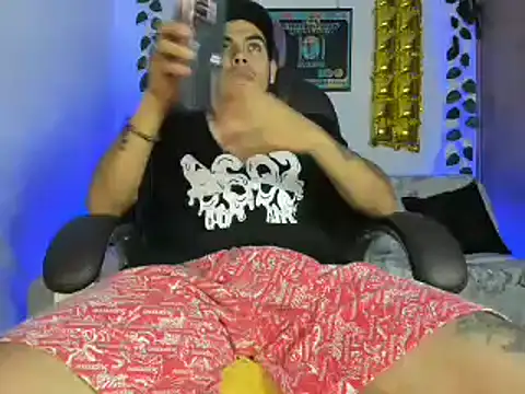 mikee scooth online show from 17, 1, 2025