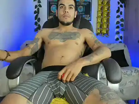 mikee scooth online show from 20, 1, 2025