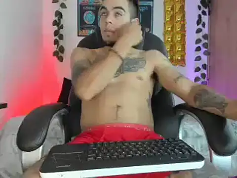 mikee scooth online show from 6, 2, 2025