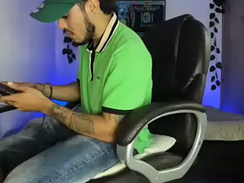 mikee scooth online show from 16, 3, 2025