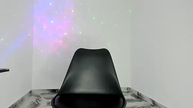 Snapshot of mikee_scooth chatting on 15, 5, 2026 mikee scooth online show from 15, 5, 2026