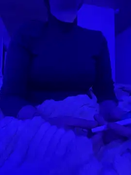 queenlo xxx online show from 28, 12, 2024