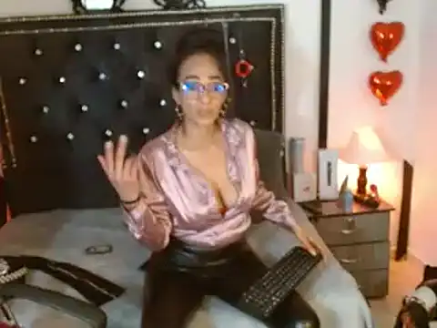 Snapshot of SamaraMartinez chatting on 21, 3, 2025 SamaraMartinez online show from 21, 3, 2025