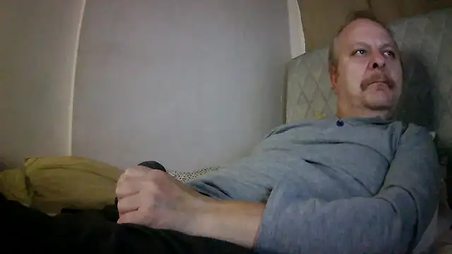 amylrmm1903 online show from 19, 11, 2025