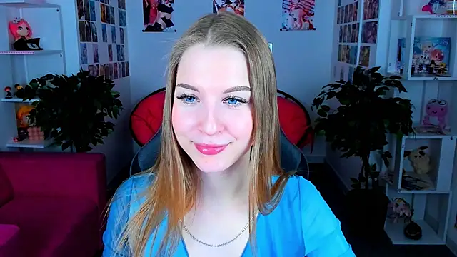 Snapshot of CuteMousee chatting on 29, 12, 2024 CuteMousee online show from 29, 12, 2024