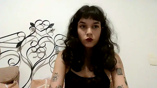 kimmykink online show from 14, 10, 2025