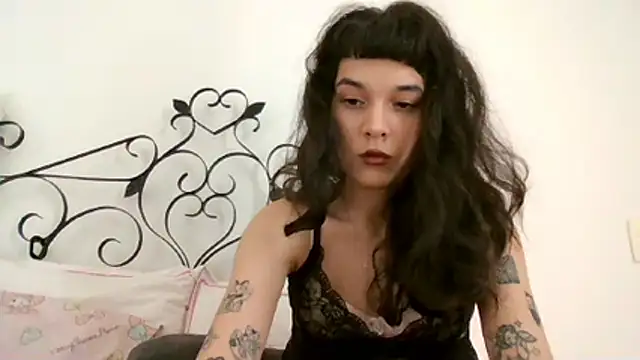 kimmykink online show from 7, 1, 2026