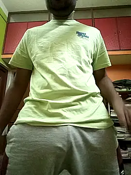 Snapshot of RohanBig chatting on 7, 5, 2026 RohanBig online show from 7, 5, 2026