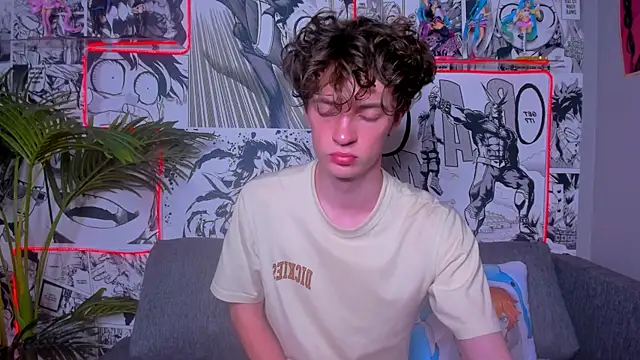 Snapshot of LukeSweet chatting on 7, 7, 2026 LukeSweet online show from 7, 7, 2026